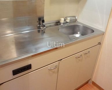 キッチン　違うお部屋の写真です