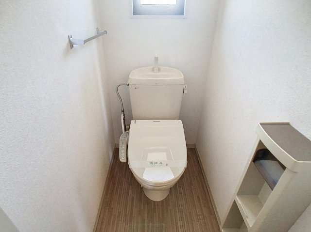 トイレ　2025年9月撮影※現況を優先します。