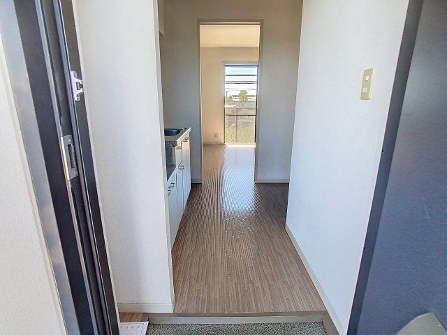 玄関　2025年9月撮影※現況を優先します。