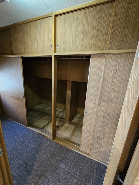 その他部屋・スペース　１階洋室１０．４帖　ウォークインクローゼット