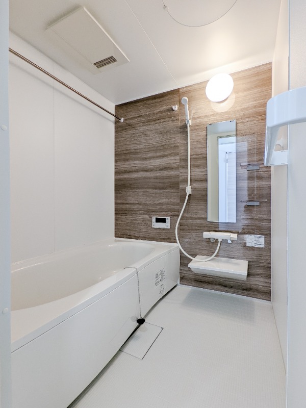 バス・シャワールーム　図面と現状に相違がある場合には現状を優先