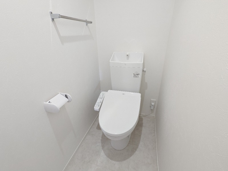 トイレ　図面と現状に相違がある場合には現状を優先