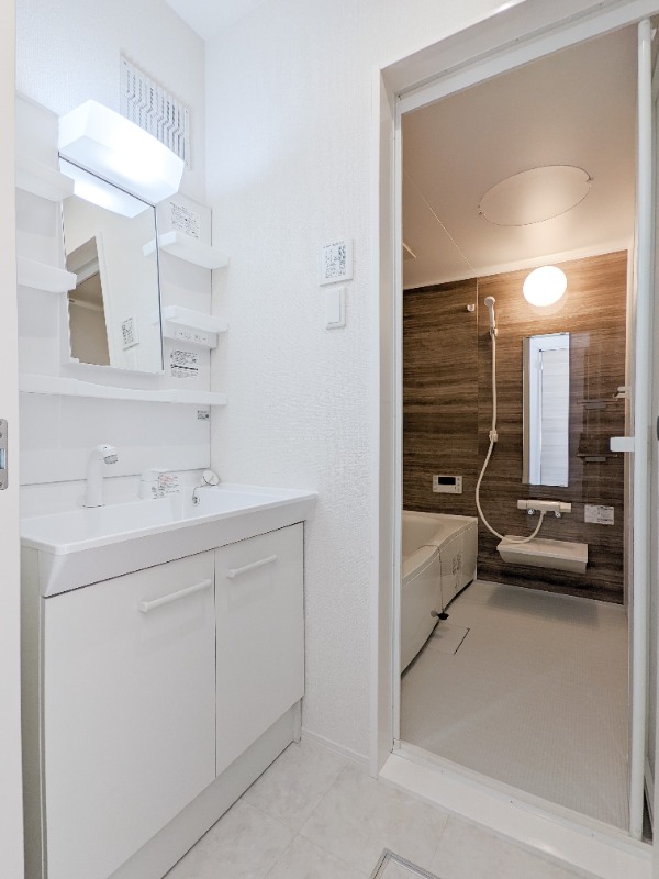 洗面設備　図面と現状に相違がある場合には現状を優先