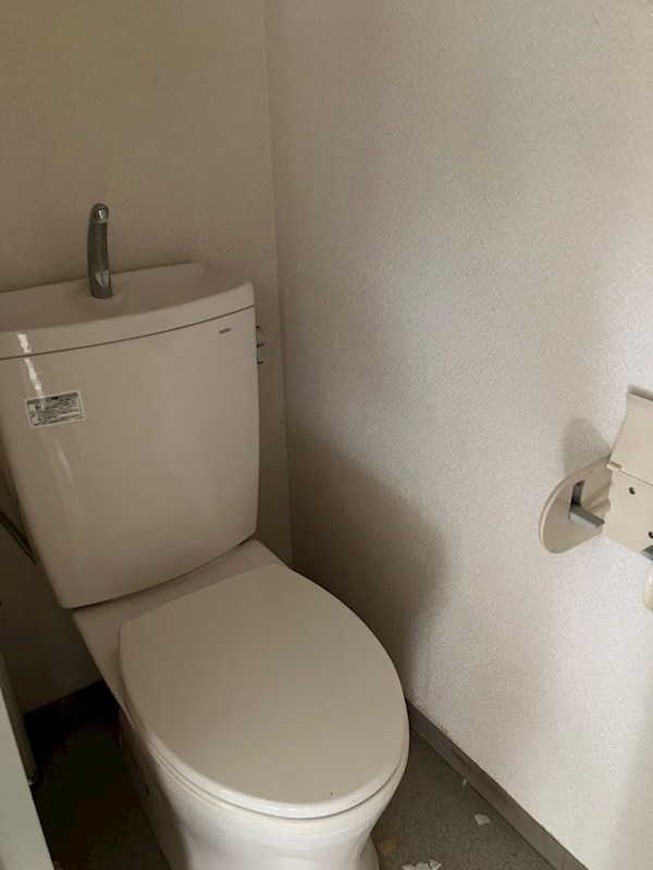 トイレ　※同物件別室参照