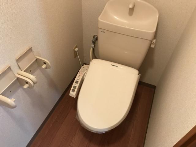 トイレ　トイレ