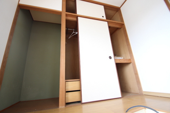 収納　※別部屋の写真です