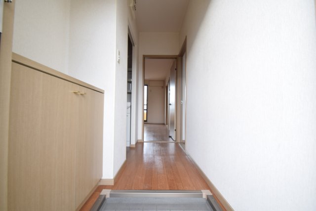 玄関　シューズボックスがついています◎