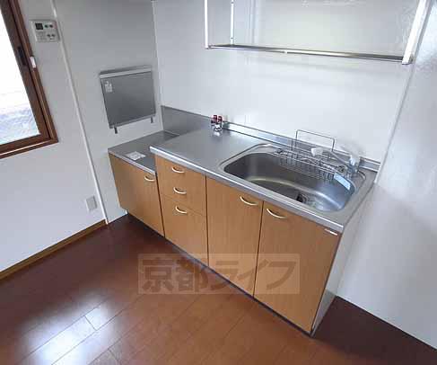 キッチン　二口ガスコンロ設置可能なキッチンです。