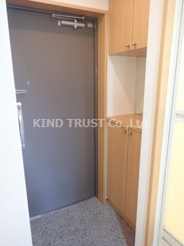 玄関　収納豊富です