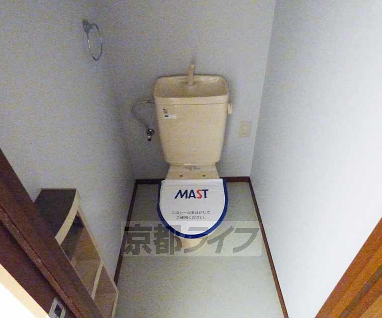 トイレ　清潔感のあるトイレです。