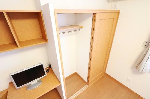 収納　大型クローゼットにより女性の方でも収納が安心