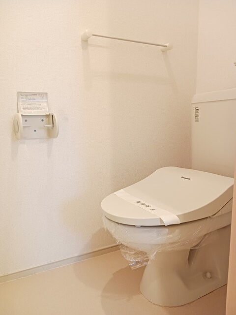 トイレ　図面と現状に相違がある場合には現状を優先