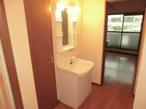 　洗面設備　シャンプードレッサー