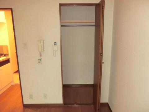 　収納　クローゼット