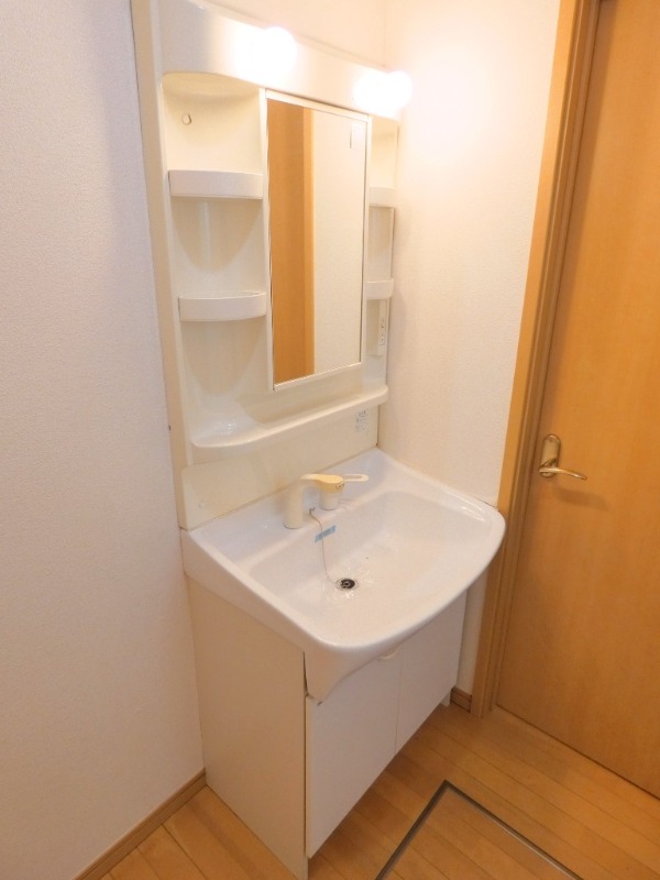 洗面設備　図面と現状に相違がある場合には現状を優先