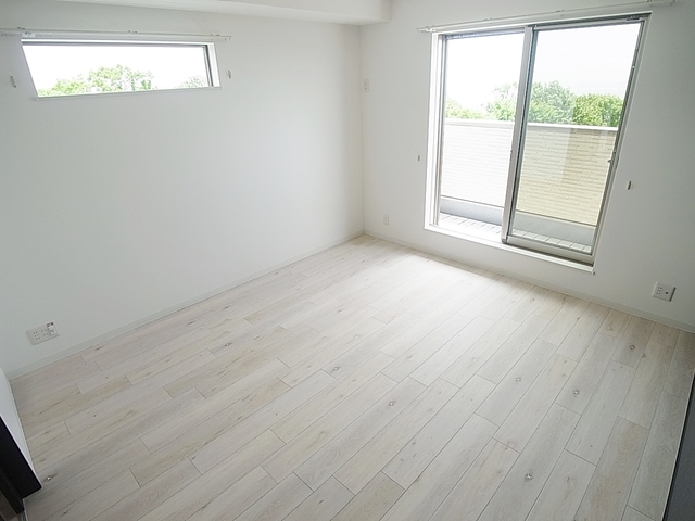 居室・リビング　室内とても美麗です