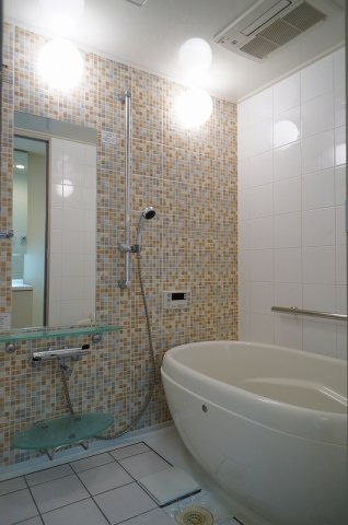 バス・シャワールーム　日々の疲れを癒すお風呂付です