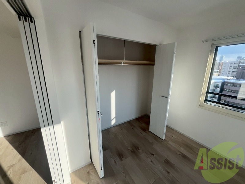 収納　洋室にはクローゼットがあるのですっきり片付きそうです。