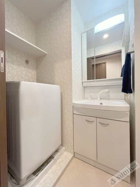 洗面設備　洗面脱衣所付き！独立洗面台が便利です♪♪