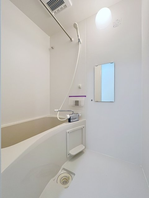 バス・シャワールーム　日々の暮らしに欠かせないお風呂です