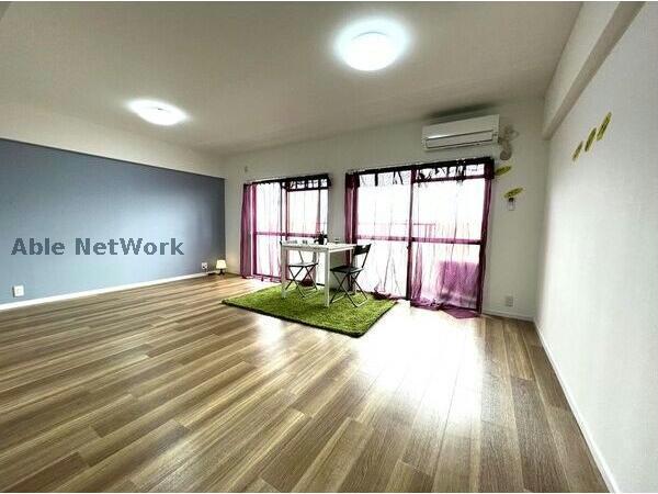 居室・リビング　※家具雑貨はイメージです。