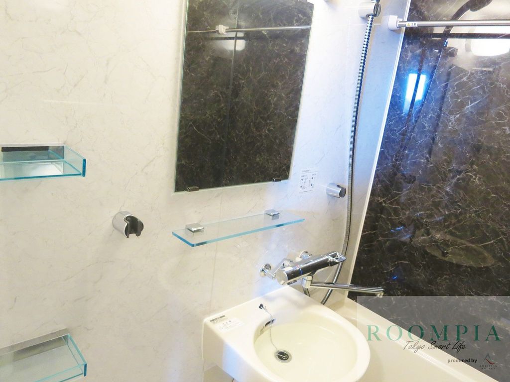 バス・シャワールーム