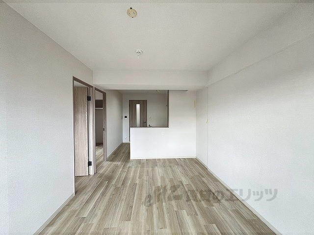 居室・リビング　リビング