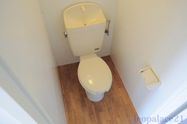 トイレ　ゆったりとした空間のトイレです