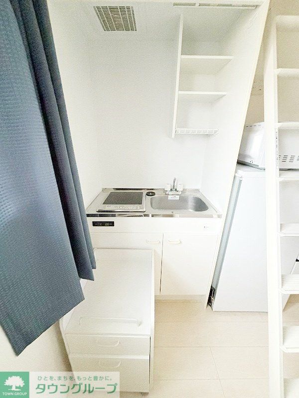 キッチン　バルコニー