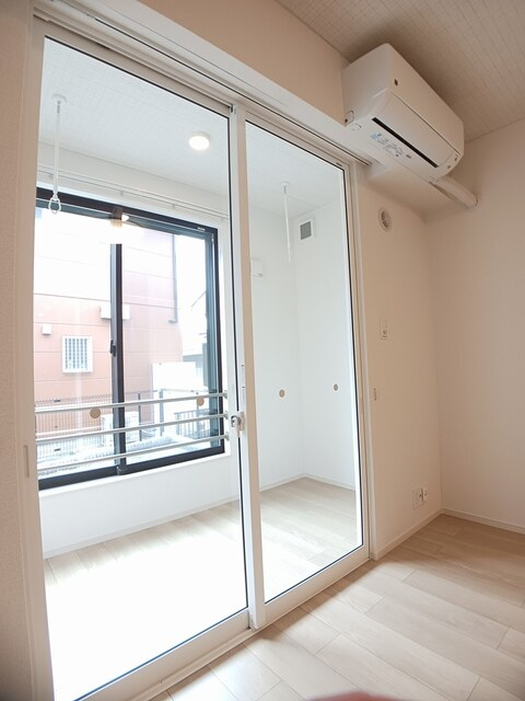 バルコニー　同仕様：サンルーム