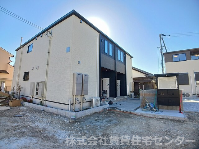 建物外観　建築中