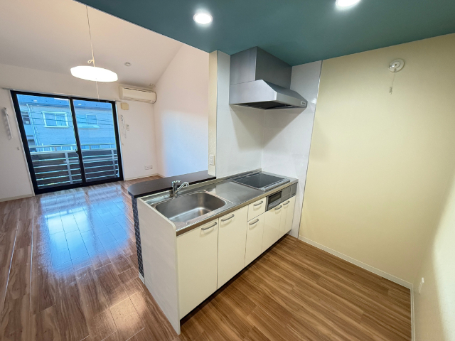 キッチン　現況の物を優先とします