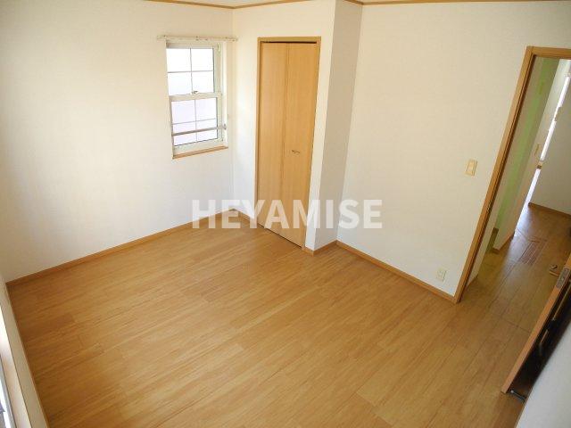 居室・リビング　※同物件別号室、現況優先※