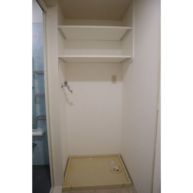 その他　洗濯機置き場