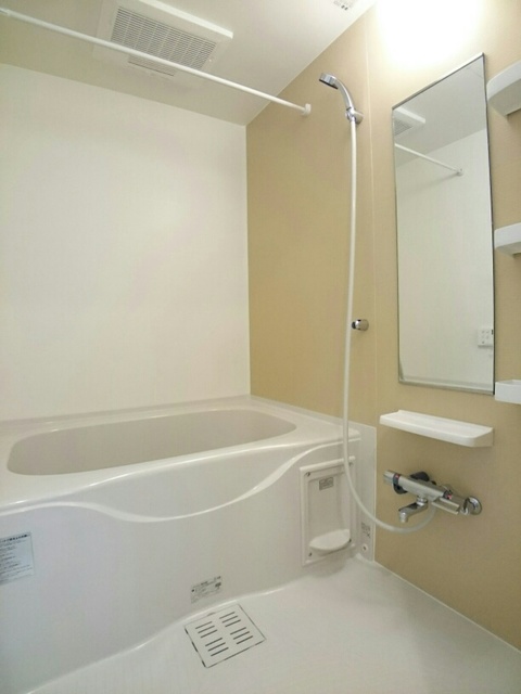 バス・シャワールーム　バス