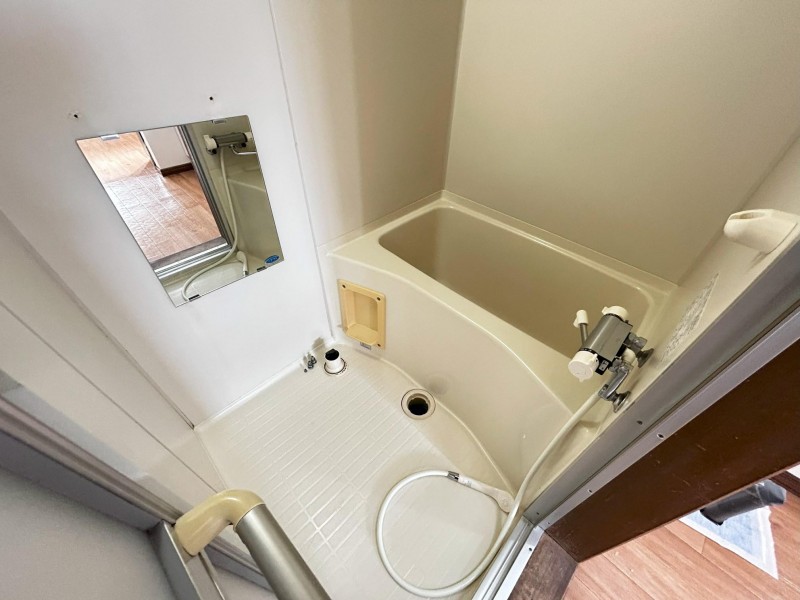 バス・シャワールーム　浴室