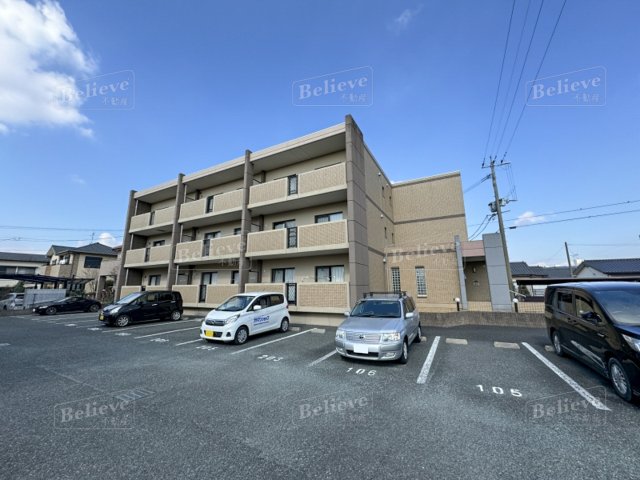 建物外観　綺麗な外観です☆