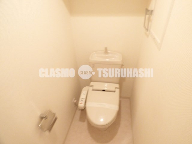 トイレ　ウォシュレット付き♪