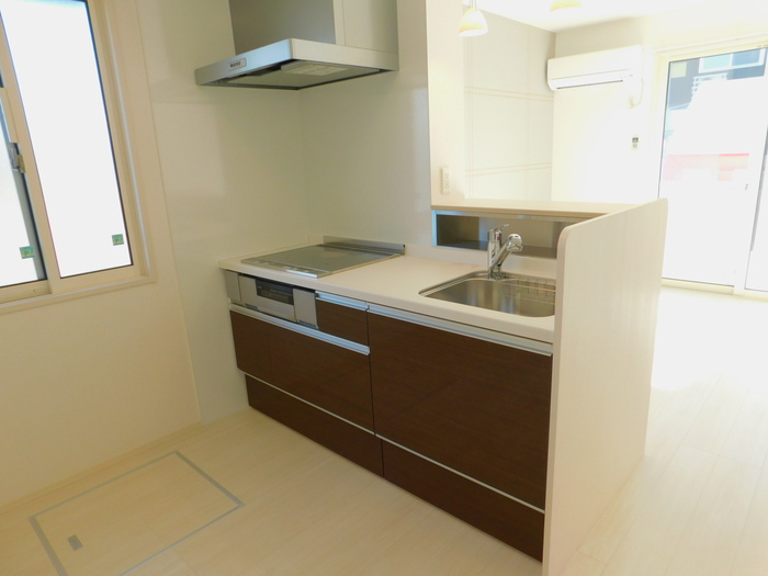 キッチン　IHクッキングヒーター付き♪