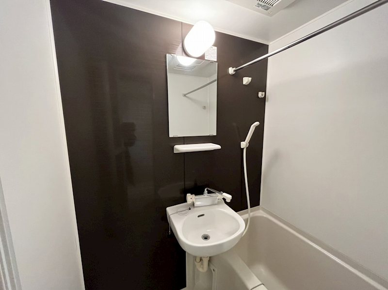 バス・シャワールーム　※別部屋参照