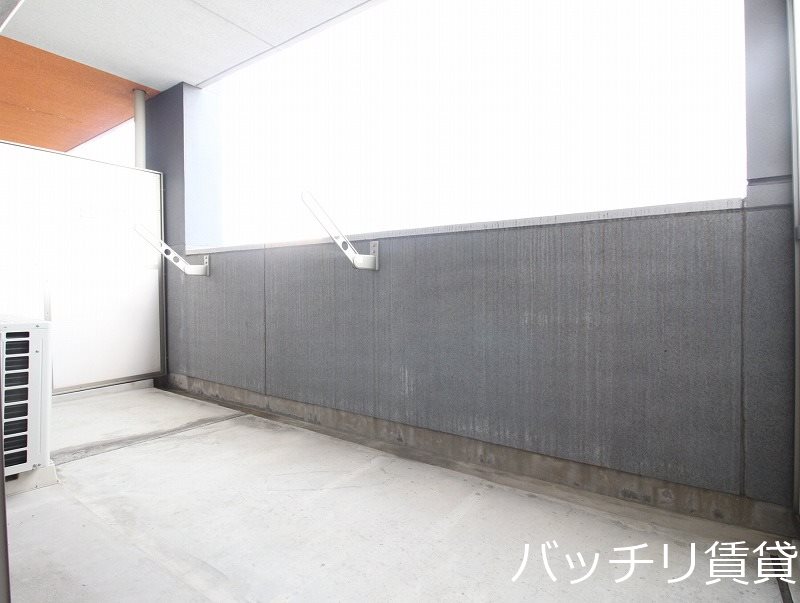 バルコニー　画像は同シリーズタイプの為、参考写真になります。