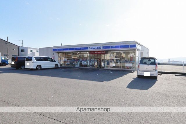 コンビニ　ローソン鳴門三ツ石店（コンビニ）まで869m