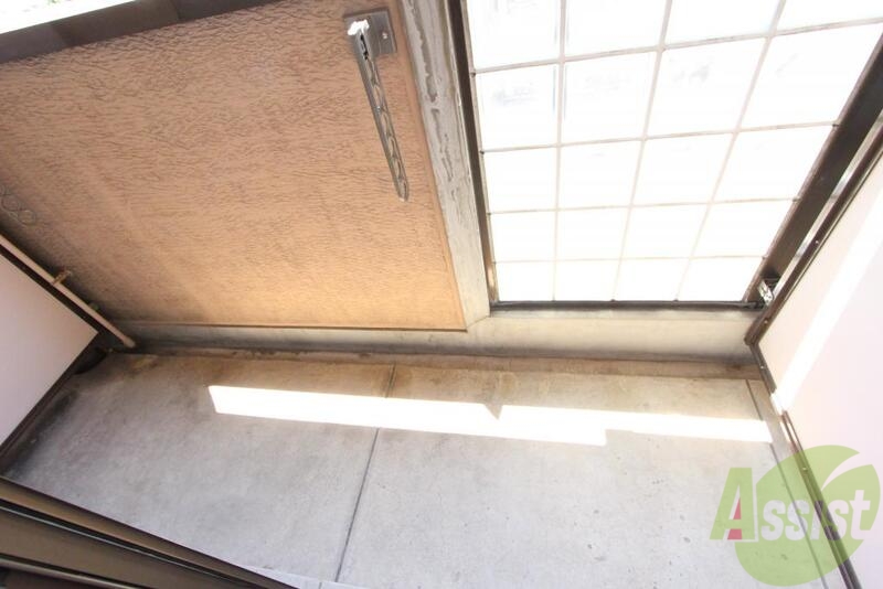 バルコニー　一人分の洗濯物はここで十分干せます