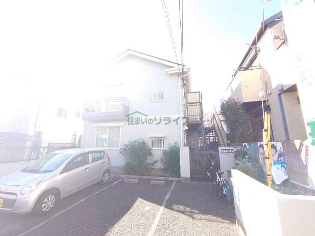 建物外観　高稲荷ハイツ