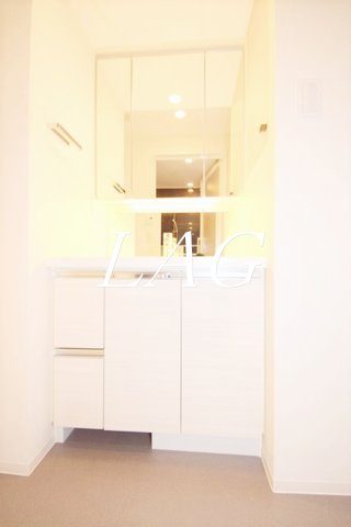 洗面設備　洗面台です。