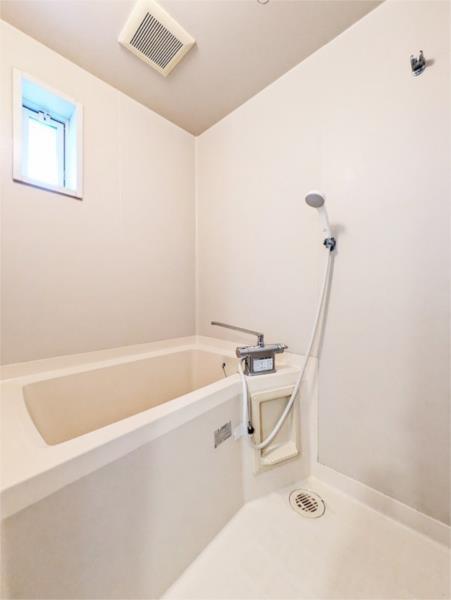 バス・シャワールーム　※類似室内