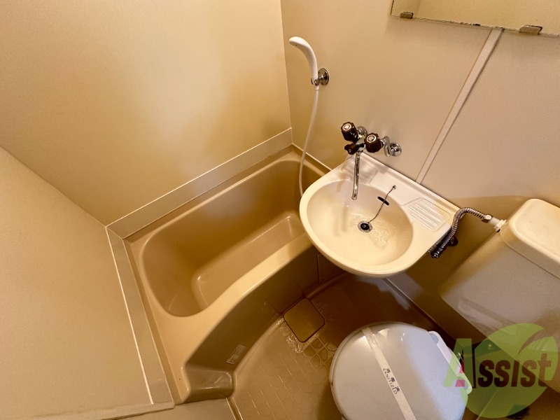 バス・シャワールーム