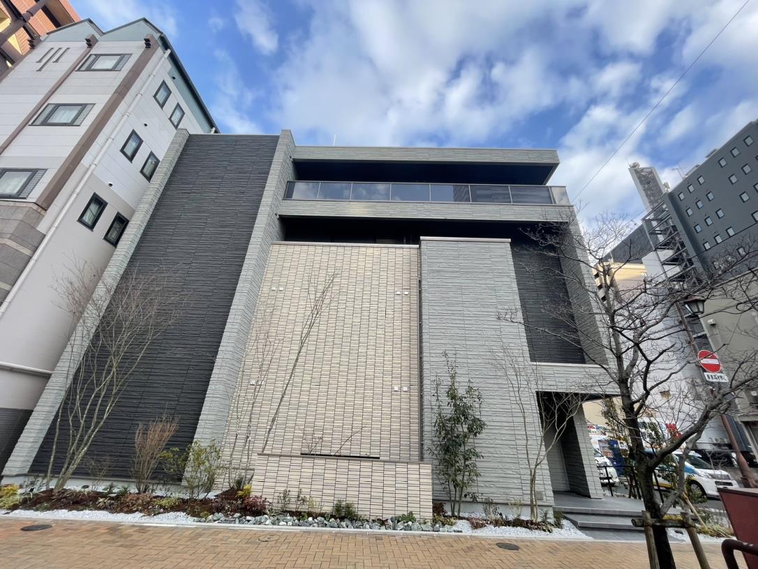 建物外観　※外観パース