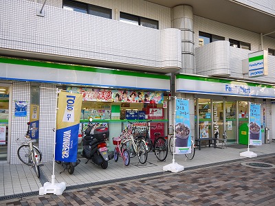 コンビニ　ファミリーマート 堀川中立売店（コンビニ）まで594m