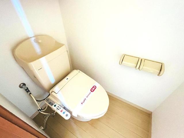 トイレ　シャワー付トイレ